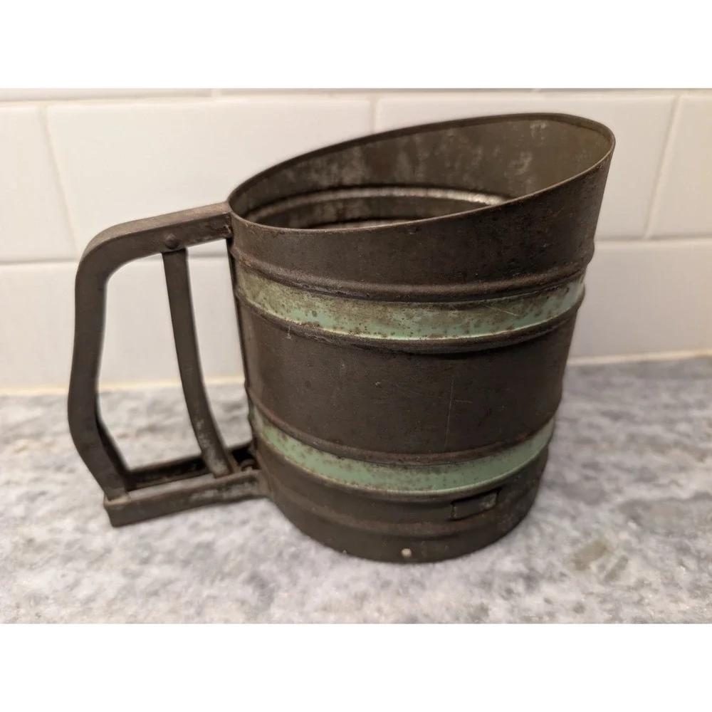 Vintage Savory Sift-Chine Sifter with Green Stripes, Made‎ In USA
